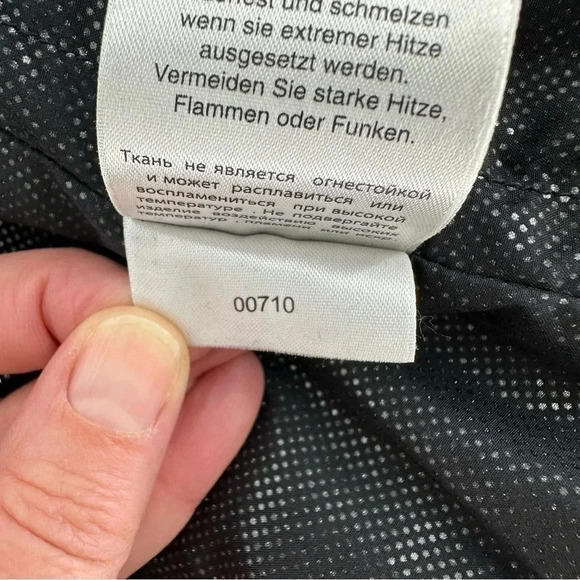 Columbia discontinued Snow Hottie Jacket - Picture 6 of 15